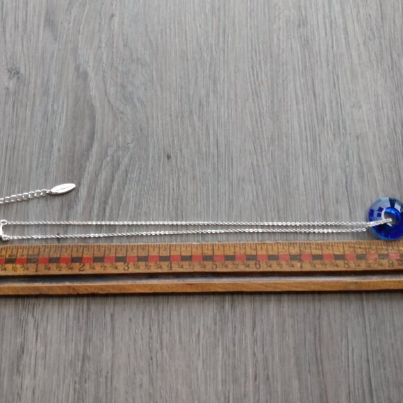 Blue Glass Necklace Circle Pendant Silver Tone Nygard Designer - Picture 7 of 9